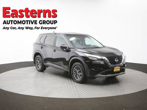 Used 2023 Nissan Rogue S AWD/4WD image 50
