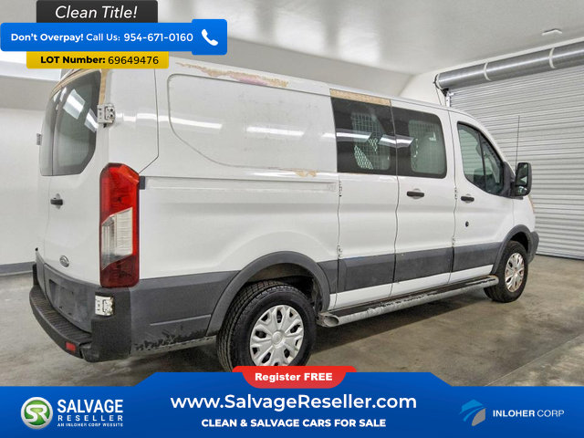 Used 2015 Ford Transit 250 130 Low Roof w/ Exterior Upgrade Package RWD image 4