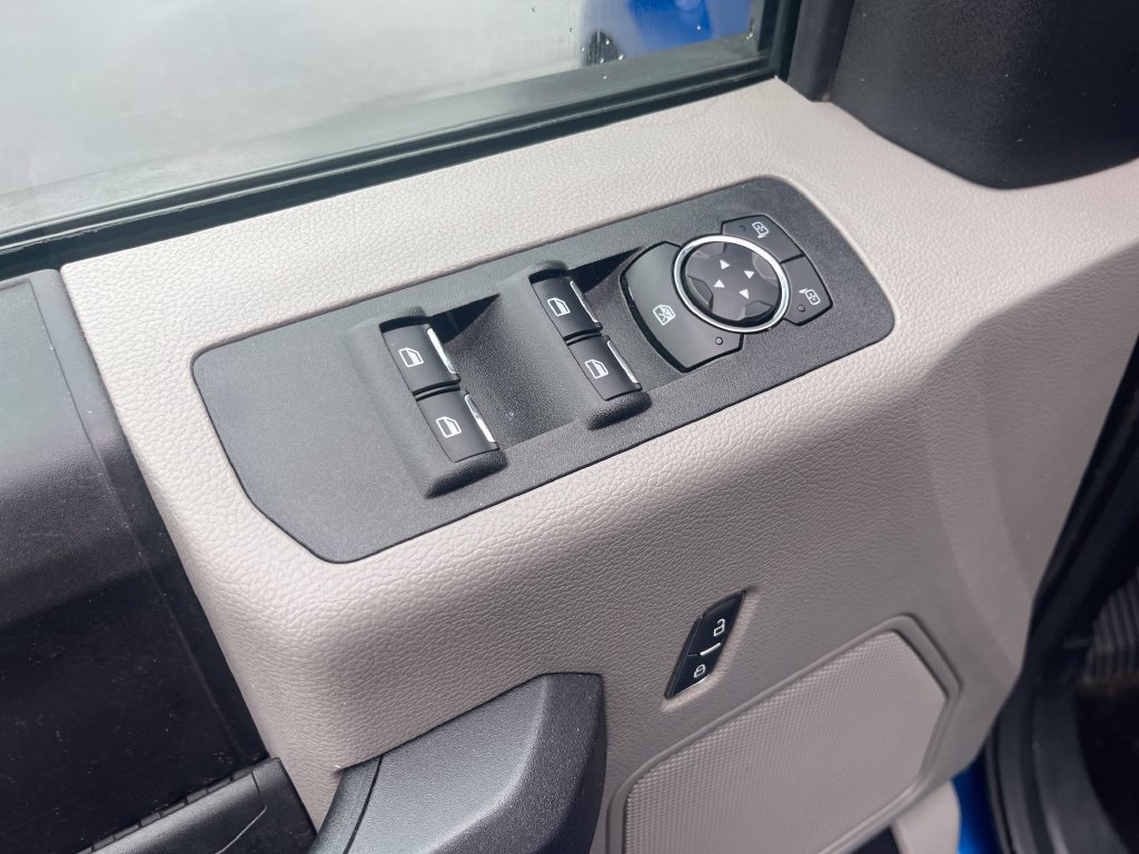 Used 2018 Ford F150 XL w/ Equipment Group 101A Mid AWD/4WD image 15