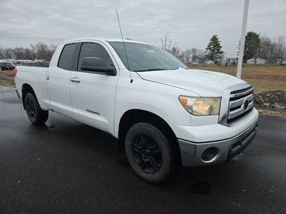 Used 2011 Toyota Tundra 4x4 Double Cab w/ Tow Pkg