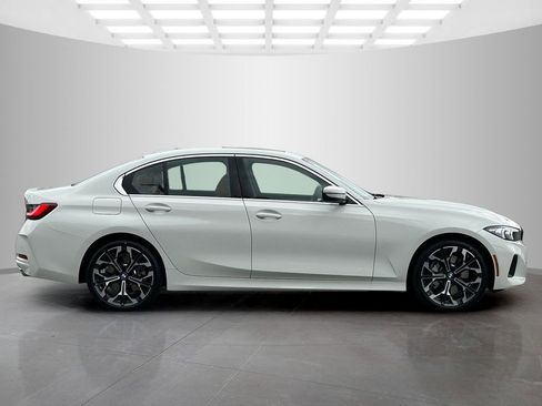 New 2026 BMW 330i Sedan w/ Convenience Package RWD image 7