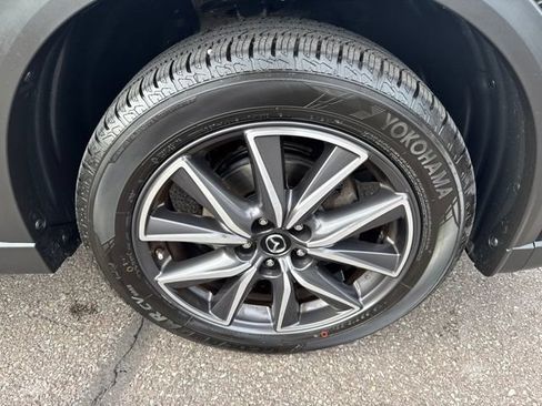 Used 2018 MAZDA CX-5 Touring w/ Preferred Equipment Package AWD/4WD image 42