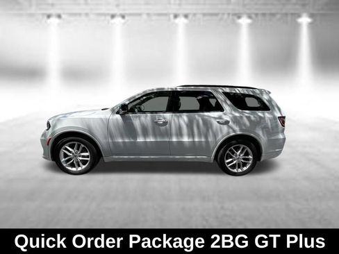 Used 2024 Dodge Durango GT RWD image 4
