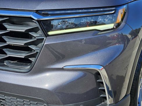 Certified 2023 Honda Pilot EX-L image 6