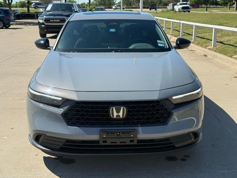 Used 2024 Honda Accord Sport image 2