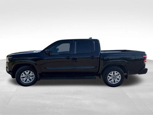 Certified 2024 Nissan Frontier SV w/ SV Convenience Package RWD image 5