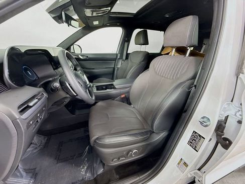 Used 2025 Hyundai Palisade Calligraphy AWD/4WD image 22