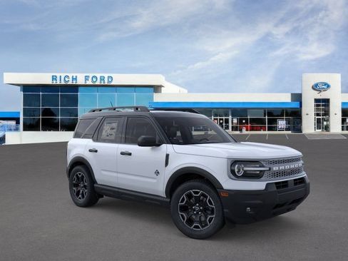 New 2026 Ford Bronco Sport Outer Banks AWD/4WD image 7