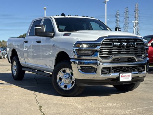 New 2026 RAM 2500 Tradesman AWD/4WD image 2