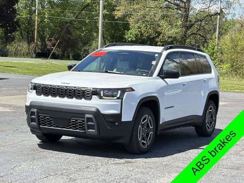 New 2026 Jeep Cherokee Laredo AWD/4WD image 25