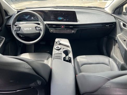 Certified 2023 Kia EV6 Light RWD image 10