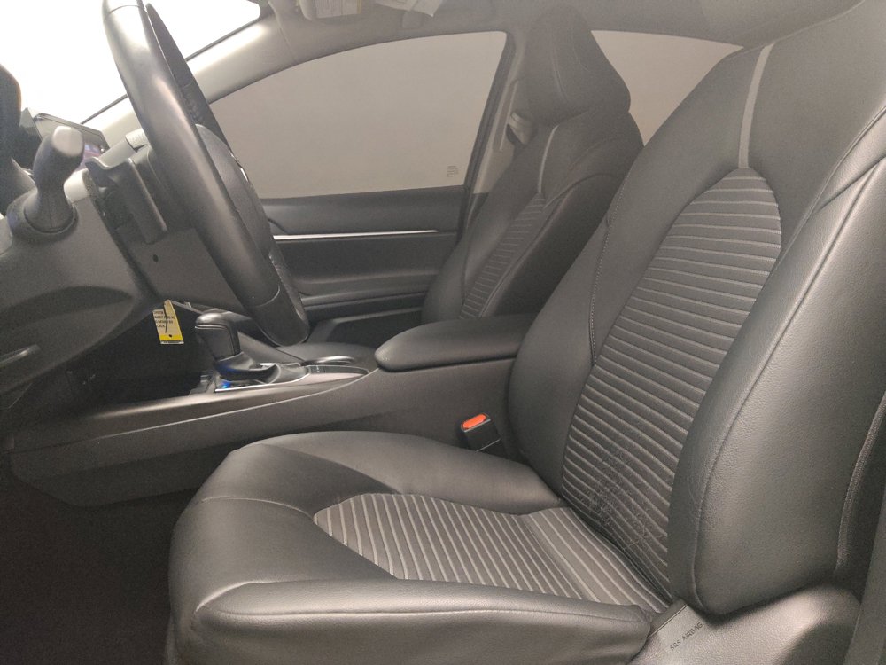 Used 2023 Toyota Camry SE FWD image 17