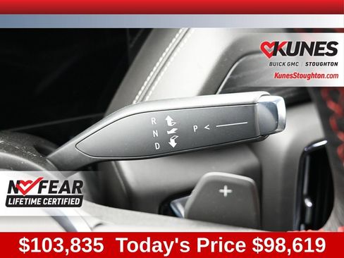 New 2026 GMC Yukon AT4 Ultimate w/ LPO, Floor Liner Package AWD/4WD image 18