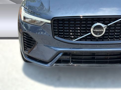 Certified 2024 Volvo XC60 T8 Plus w/ Climate Package AWD/4WD image 11