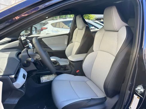 New 2026 Subaru Solterra Premium image 11