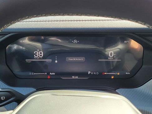 New 2026 Jeep Cherokee Limited image 10