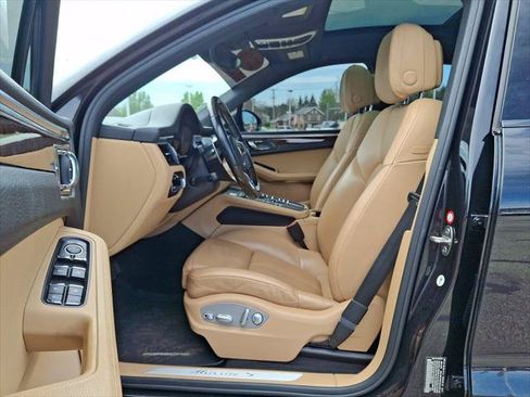 Used 2018 Porsche Macan S AWD/4WD image 17