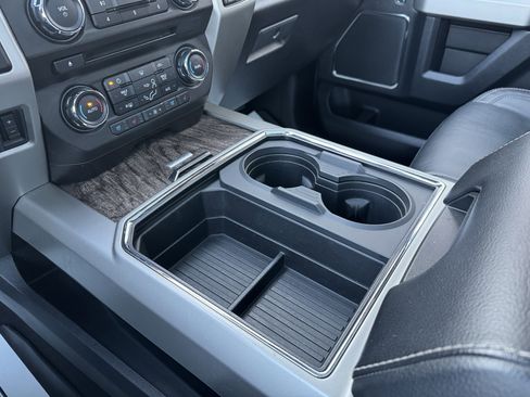 Used 2017 Ford F350 Lariat w/ Lariat Ultimate Package image 22