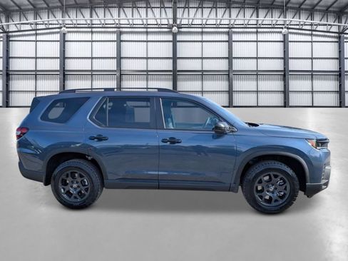 New 2026 Honda Pilot TrailSport image 6
