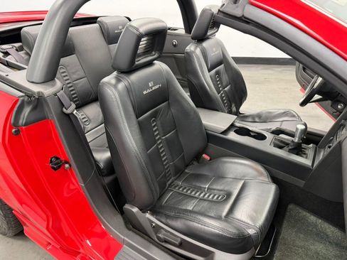 Used 2005 Ford Mustang GT Premium RWD image 57