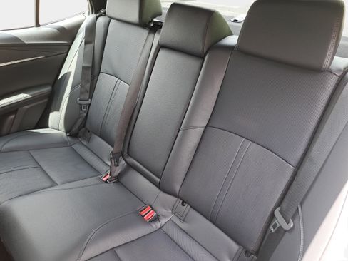Used 2025 Toyota Camry XSE FWD image 13