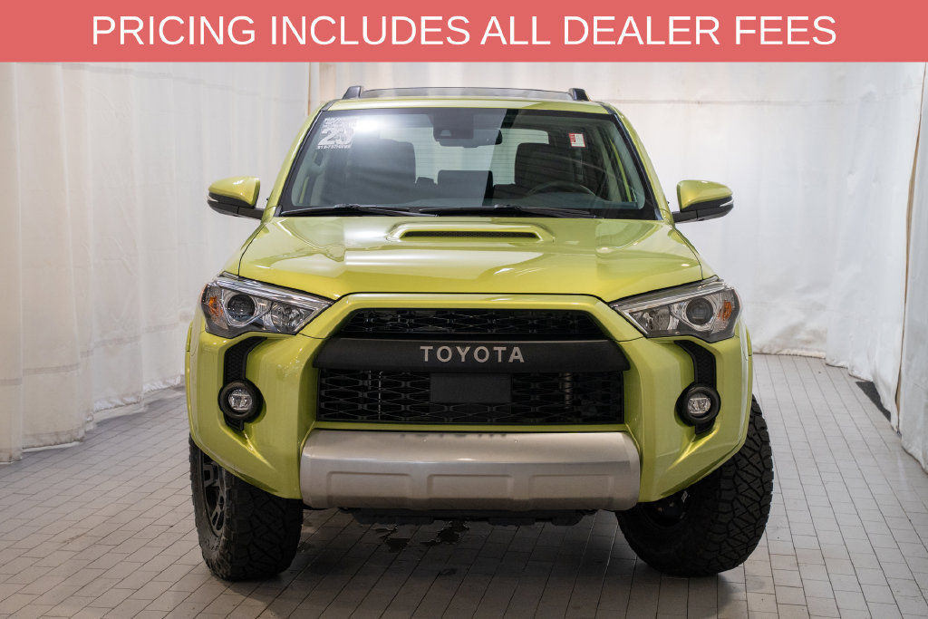 Certified 2023 Toyota 4Runner TRD Off-Road Premium w/ Moonroof Package AWD/4WD image 2