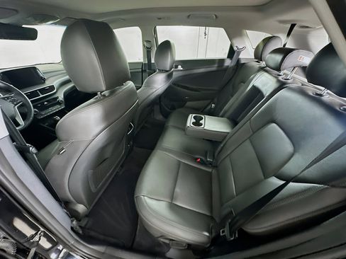 Used 2021 Hyundai Tucson Ultimate w/ Cargo Package AWD/4WD image 28