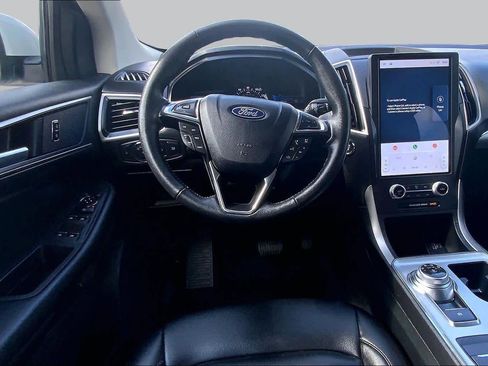 Used 2022 Ford Edge SEL AWD/4WD image 6