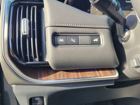 New 2026 Nissan Armada Platinum RWD image 10