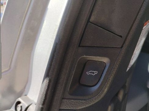 Used 2021 Toyota Sequoia Platinum AWD/4WD image 11