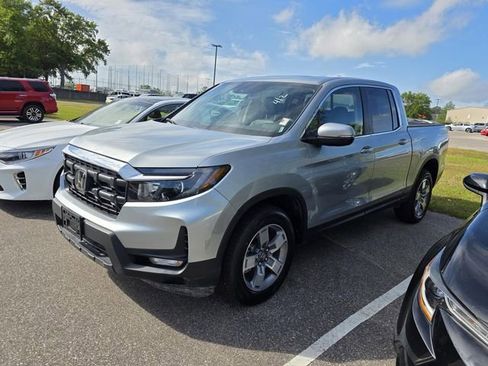 Used 2025 Honda Ridgeline RTL image 14