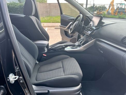 Used 2023 Mitsubishi Eclipse Cross LE image 16
