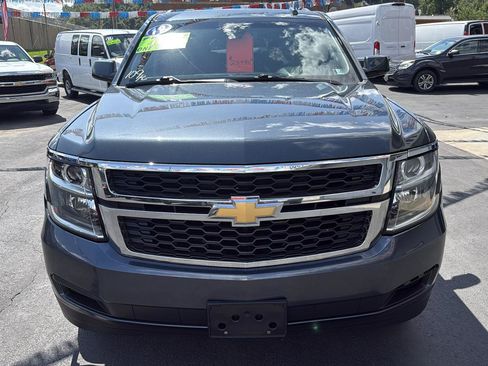 Used 2019 Chevrolet Suburban LT AWD/4WD image 38