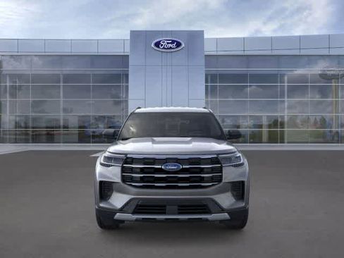 New 2025 Ford Explorer Active image 6