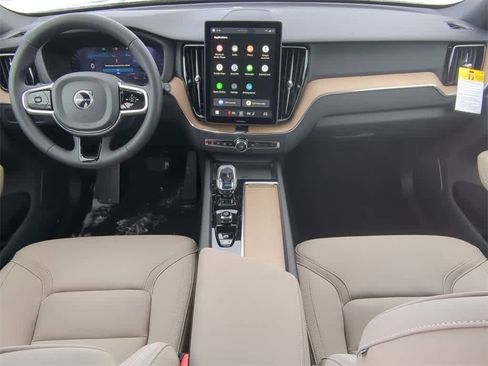 New 2026 Volvo XC60 B5 Core w/ Protection Package Premier image 14