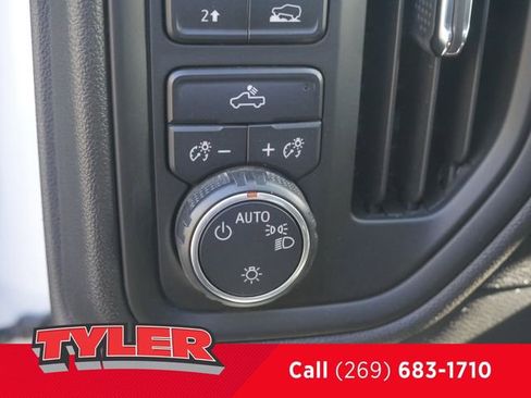Used 2020 Chevrolet Silverado 1500 W/T w/ WT Fleet Convenience Package AWD/4WD image 24