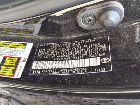 Used 2024 Toyota Camry SE FWD image 29