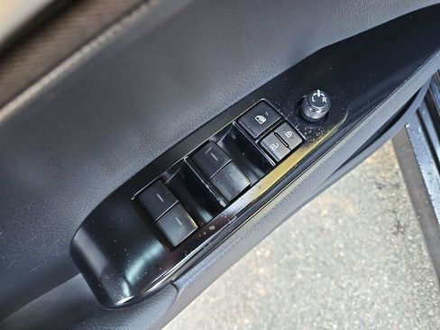 Used 2025 Toyota Camry LE FWD image 24