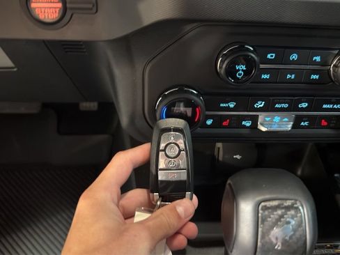 Used 2023 Ford Bronco Raptor AWD/4WD image 21