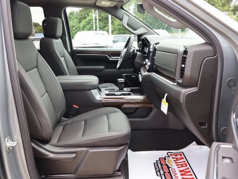 New 2026 GMC Sierra 1500 Elevation w/ Elevation Premium Package image 42