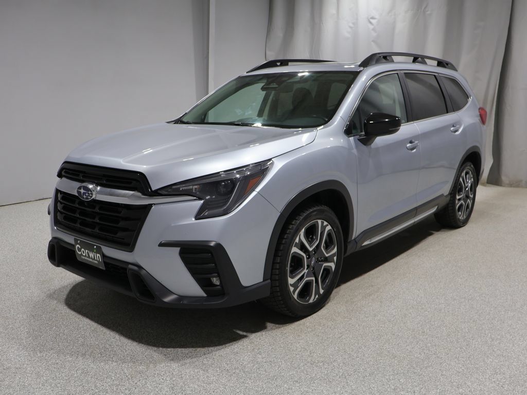 Used 2024 Subaru Ascent Limited w/ Technology Package AWD/4WD image 6