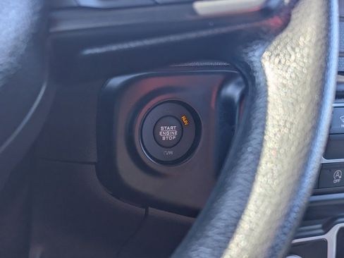 Used 2023 Jeep Wrangler Sport image 31