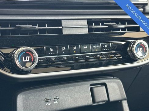 Used 2024 Honda Prologue Touring image 22