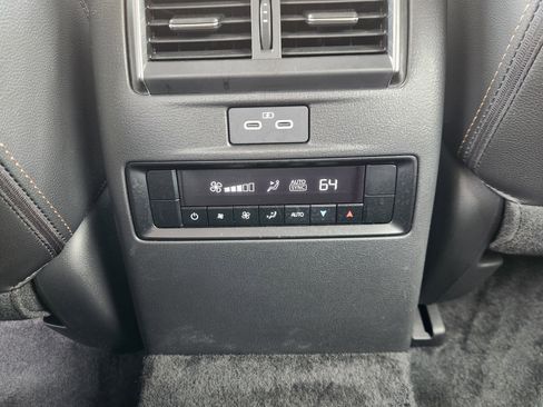 Certified 2024 MAZDA CX-90 Plug-In Hybrid w/ Preferred AWD/4WD image 23