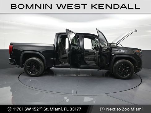 Used 2024 GMC Sierra 1500 Elevation image 30