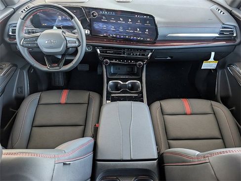 New 2026 Chevrolet Traverse RS image 15