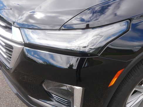Used 2023 Chevrolet Traverse LT AWD/4WD image 15
