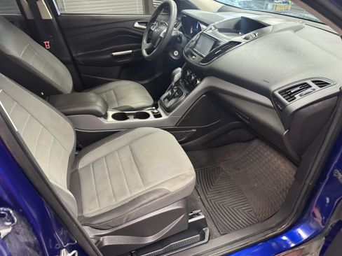 Used 2015 Ford Escape SE FWD image 11