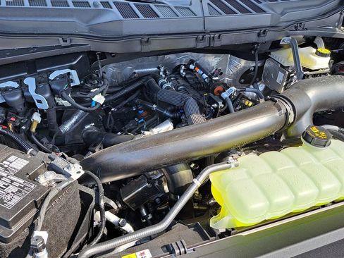 New 2026 Ford F150 XLT w/ Equipment Group 302A MID AWD/4WD image 15