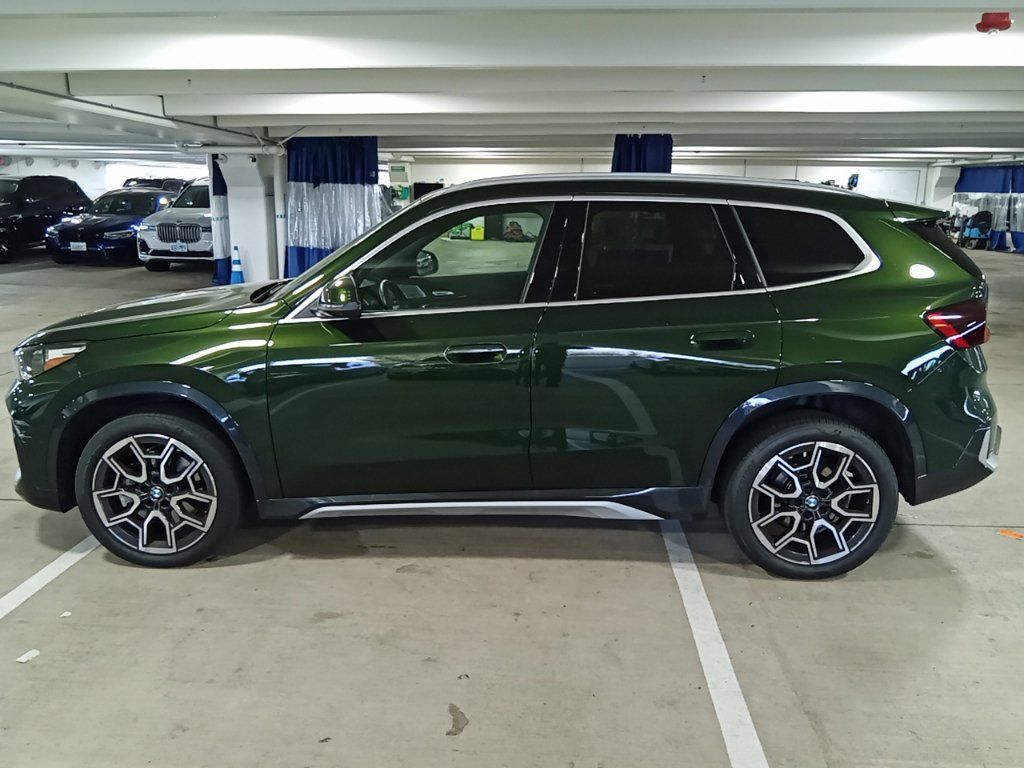 Used 2025 BMW X1 xDrive28i AWD/4WD image 8